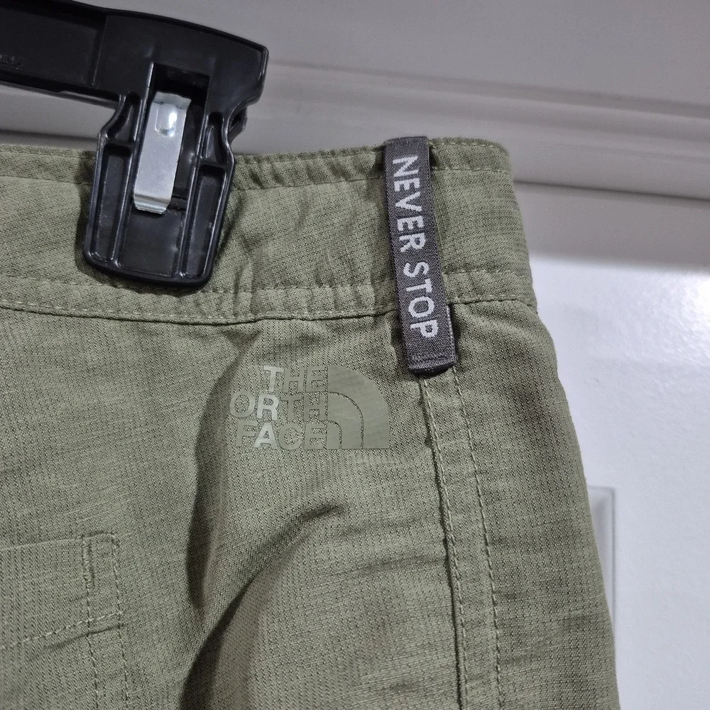 North Face Shorts Womens 16 Green‎ Horizon 2.0 Roll Up Hiking Nylon Lightweight